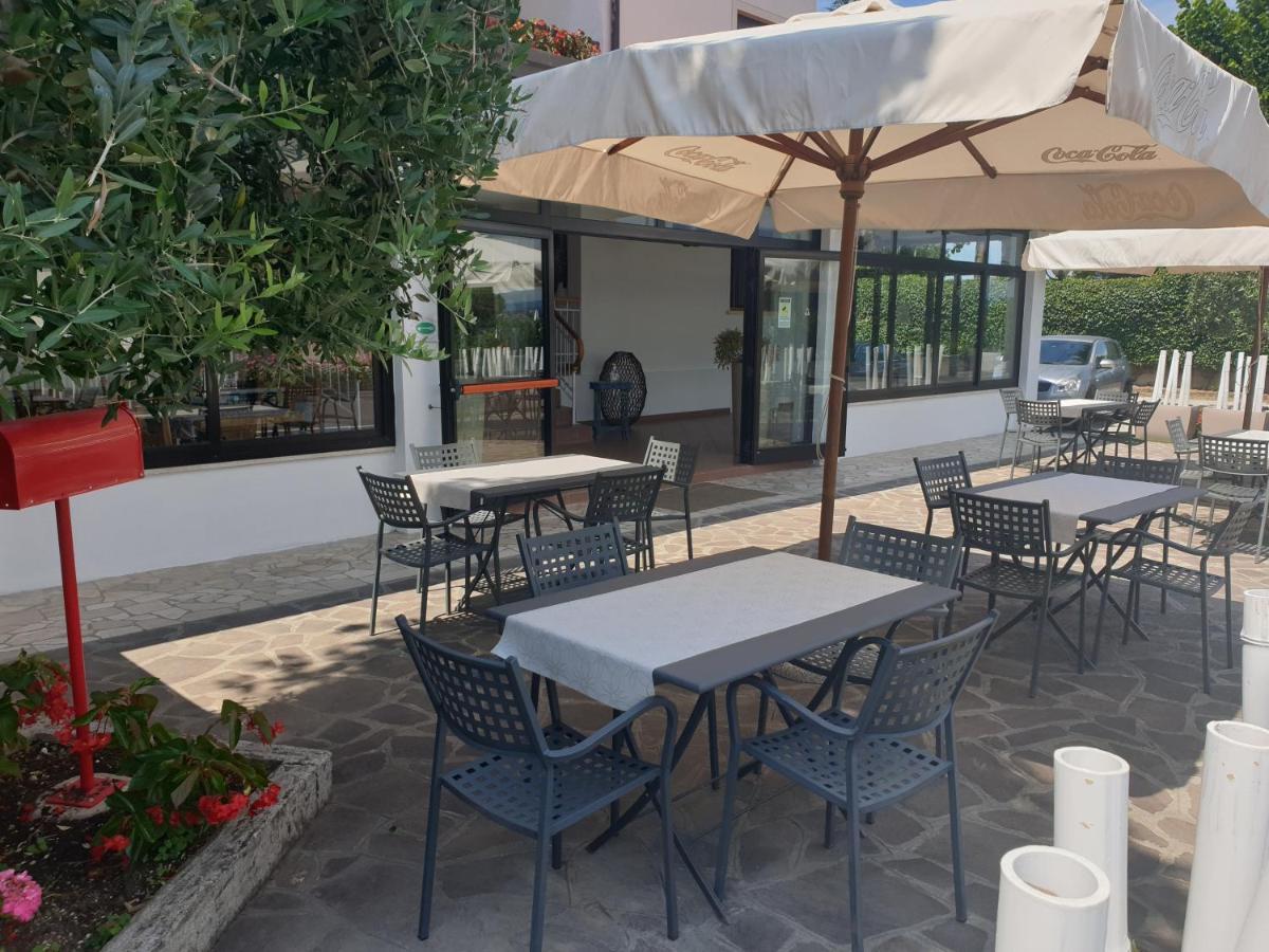 Hotel La Favorita Peschiera del Garda Dış mekan fotoğraf